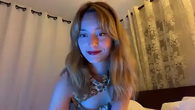 Offline SirenaBelle on StripChat