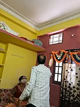 Offline sivani_asha on StripChat