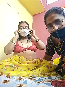 Offline sivani_asha on StripChat