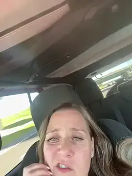 Freechat Skyellar on StripChat