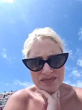 Freechat slg1 on StripChat