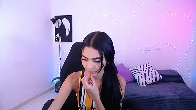 Offline Sofia_tgn on StripChat