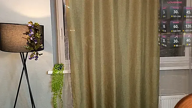 Offline StephnieRecuparo on StripChat