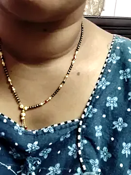 Offline suma_telugu1 on StripChat