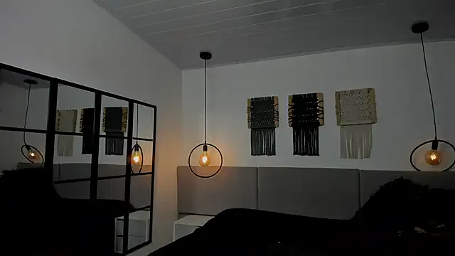 Freechat Sweet_camille on StripChat