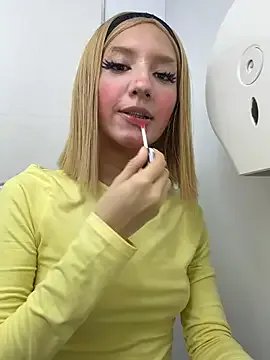 SweetBunnyGF — SPIT NAKED pussy good for daddy 
