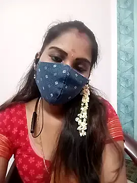 Offline Tamil_roja17 on StripChat