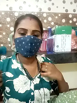 Offline Tamil_roja17 on StripChat