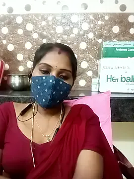 Offline Tamil_roja17 on StripChat