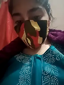 Offline Tamil_White_Rose on StripChat