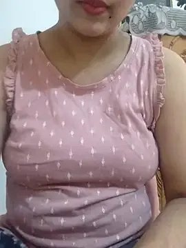 Freechat Tanha18 on StripChat