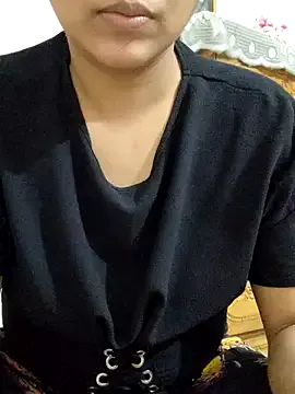 Freechat Tanha18 on StripChat