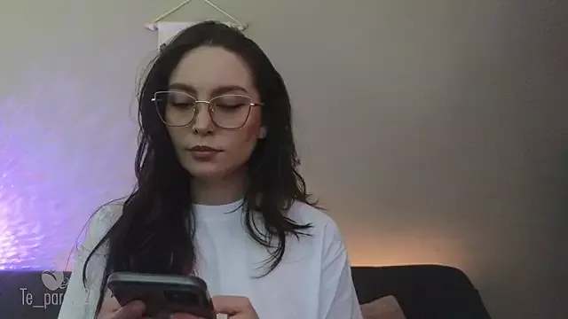 Offline te_para_dos on StripChat