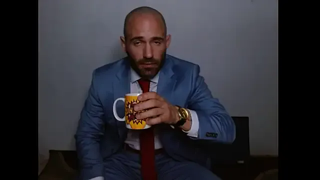 Offline TheNakedPreacher on StripChat