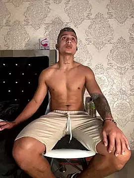 Freechat ThiagoBlaze on StripChat