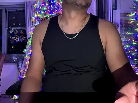 Offline ThickDick_Daddy on StripChat