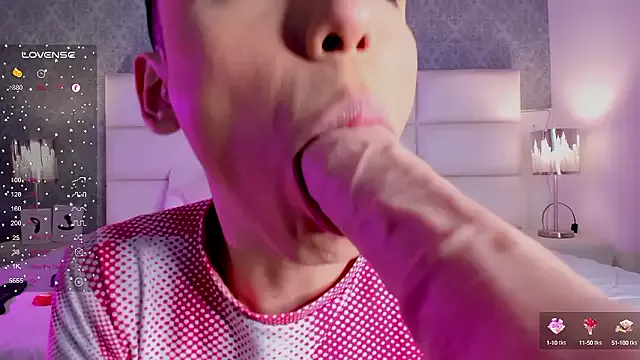 Offline thommy_thompson on StripChat