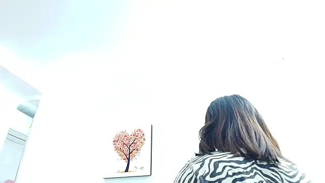 Freechat ThyaraJhons on StripChat