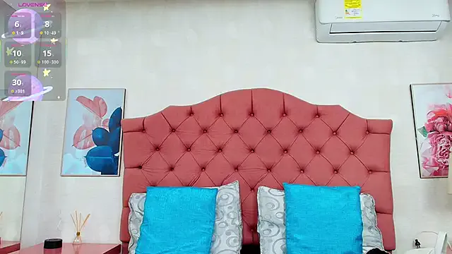 Freechat ThyaraJhons on StripChat