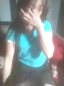 Freechat tieutam122 on StripChat