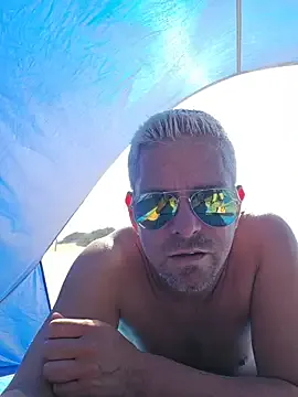 Offline Trucker_Hunter on StripChat