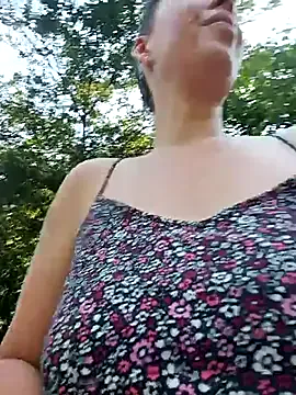 Freechat uber_babe on StripChat