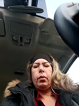 Freechat uber_babe on StripChat