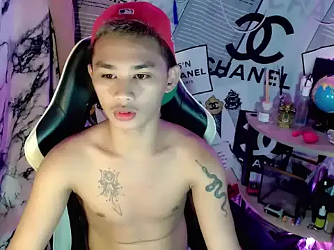 Offline UrPinoyhot on StripChat