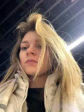 Offline ValenciaShock on StripChat