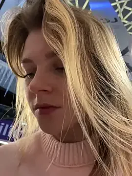 Offline ValenciaShock on StripChat