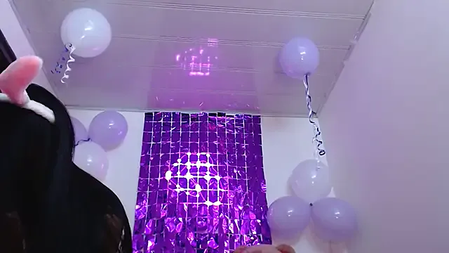 Offline valerii_fox_69 on StripChat