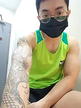 Offline Valerious180 on StripChat