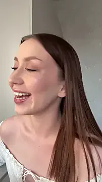 Velvet_Hell on StripChat