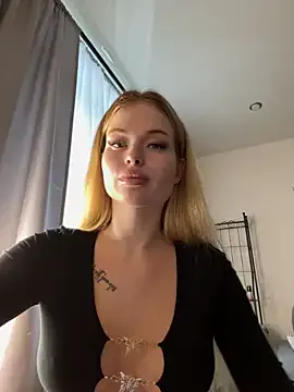 Offline Vladamais on StripChat