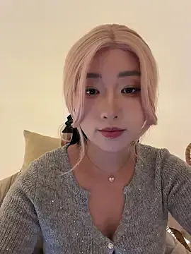 Offline winter11 on StripChat