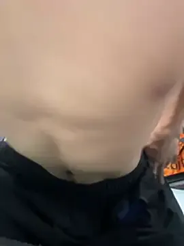 Offline xiao_men on StripChat