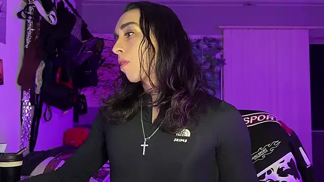 Freechat xoFrankie on StripChat