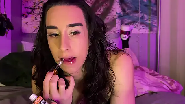 Freechat xoFrankie on StripChat