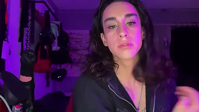 Freechat xoFrankie on StripChat