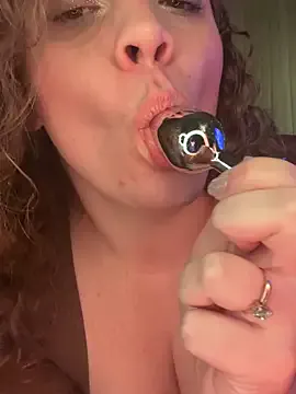 Offline XoMisty on StripChat