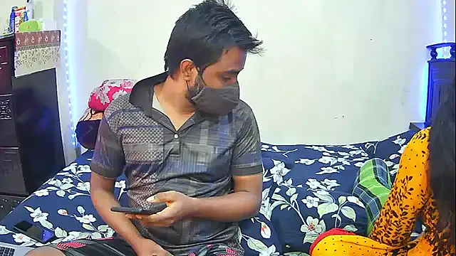 Offline Younger_Couples on StripChat