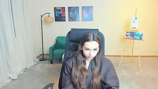 Freechat YvonneRobes on StripChat