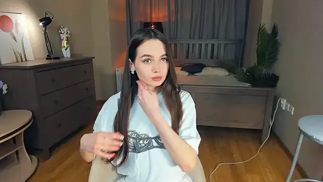 Freechat YvonneRobes on StripChat